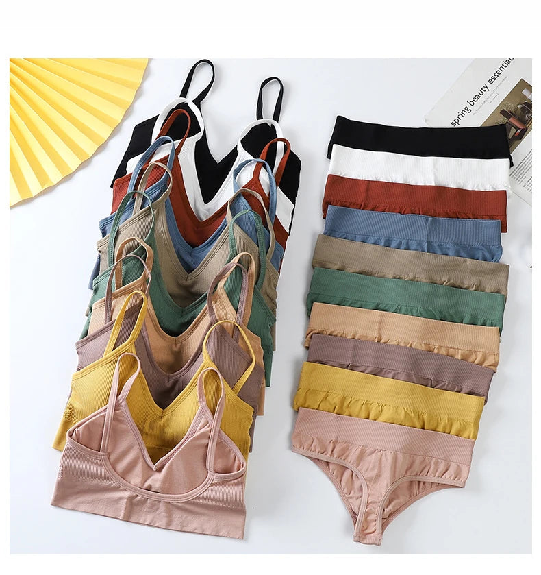 Women Seamless Bra Set Sexy Thong Low Waist Panties Wire Free Bra Bralette Lingerie Wireless Brassiere Cotton Female Underwear