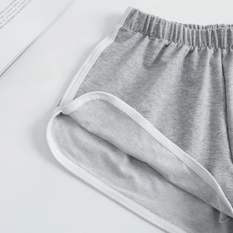 Striped Sports Shorts for Women, Simple Loose Shorts, Casual Slimming Short for Ladies, High Waisted, Monochrome, Summer Fashion