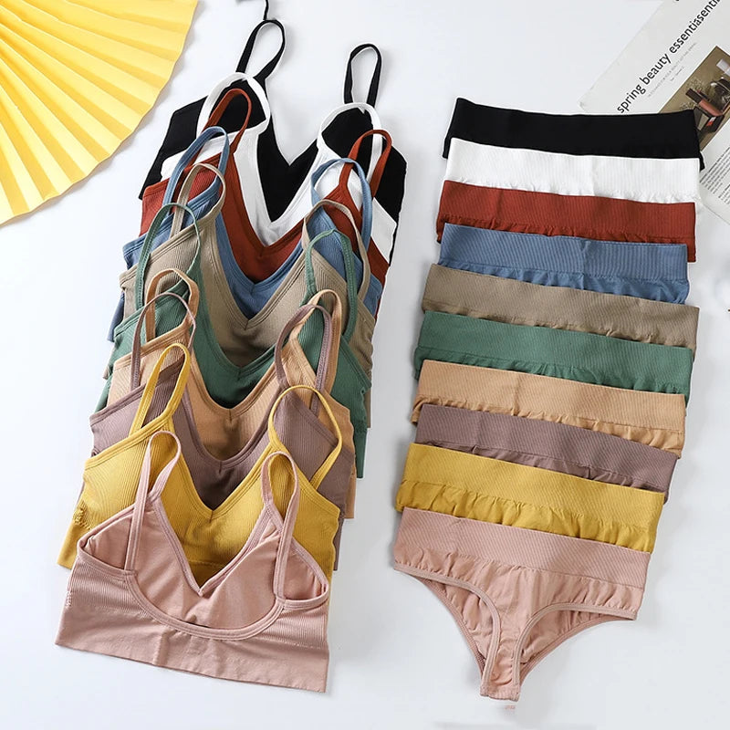 Women Seamless Bra Set Sexy Thong Low Waist Panties Wire Free Bra Bralette Lingerie Wireless Brassiere Cotton Female Underwear