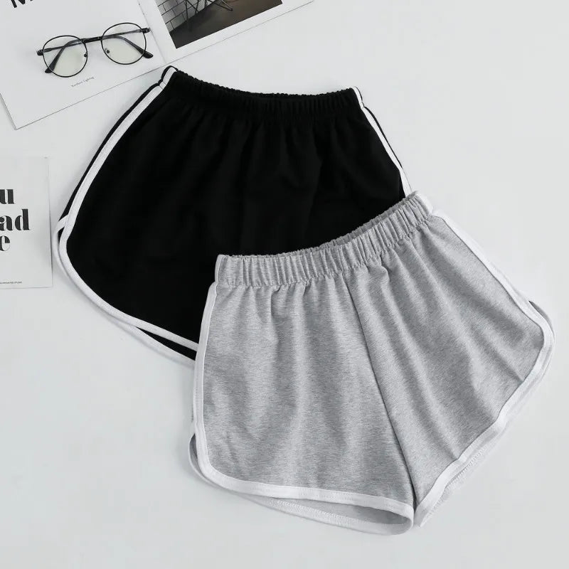 Striped Sports Shorts for Women, Simple Loose Shorts, Casual Slimming Short for Ladies, High Waisted, Monochrome, Summer Fashion
