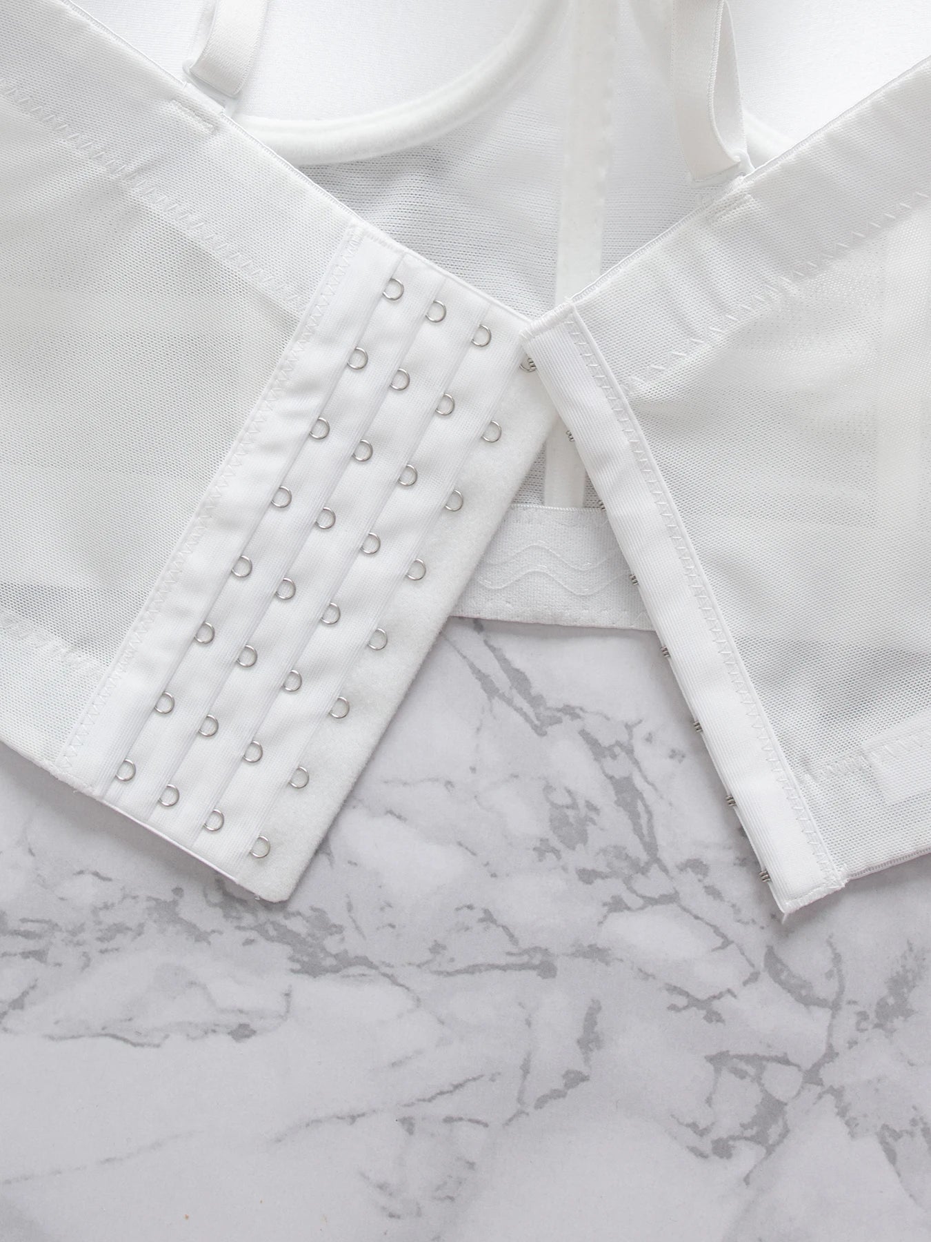 Breathable Bra Buckle Style Design Adjustable Size Solid Color Simplicity Elegant Comfortable New Shoulder Strap Gauze Bra