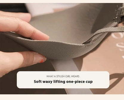 Women's Bra Lifting Non-marking Gathering Show Large Half Cups to Collect Side Breasts to Prevent Sagging Non-steel Ring Bra