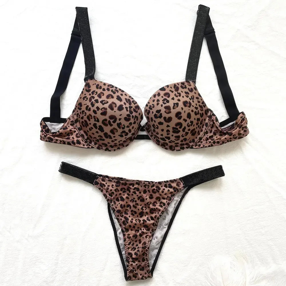 Women Bra Set Sexy Underwear Vs Push Up Bra And Panty Set Letter Rhinestones Panties G String Pink Lingerie Set For Woman