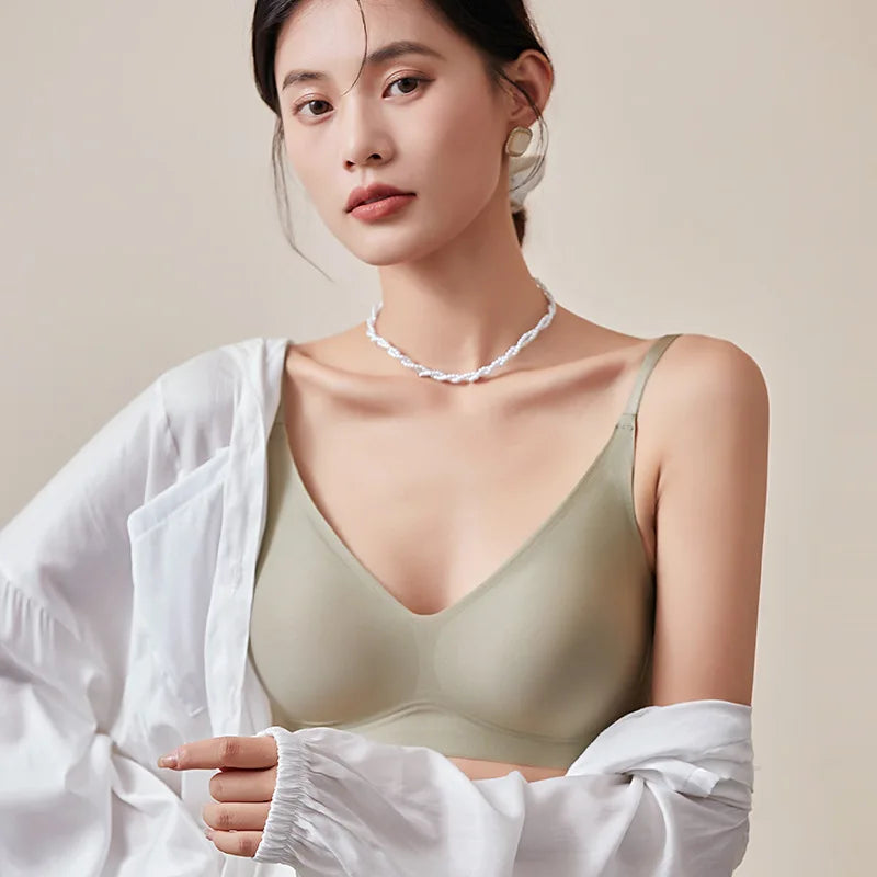 Women Silk Bra 89% Mulberry Silk 11% Spandex Lining 3/4 Cups Everyday wear Bra Wireless Wire Free Beige Black Intimates TA002