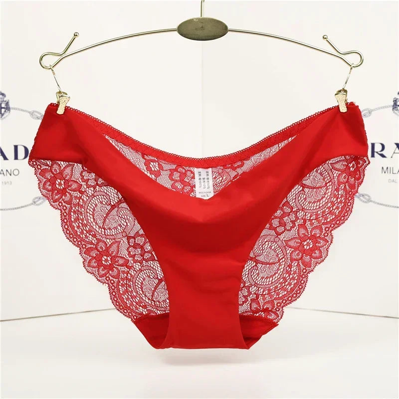 Women's Sexy Lace Panties Seamless Cotton Breathable Briefs Girls Transparent Underpants Plus Size Brand Underwear 1 Piece