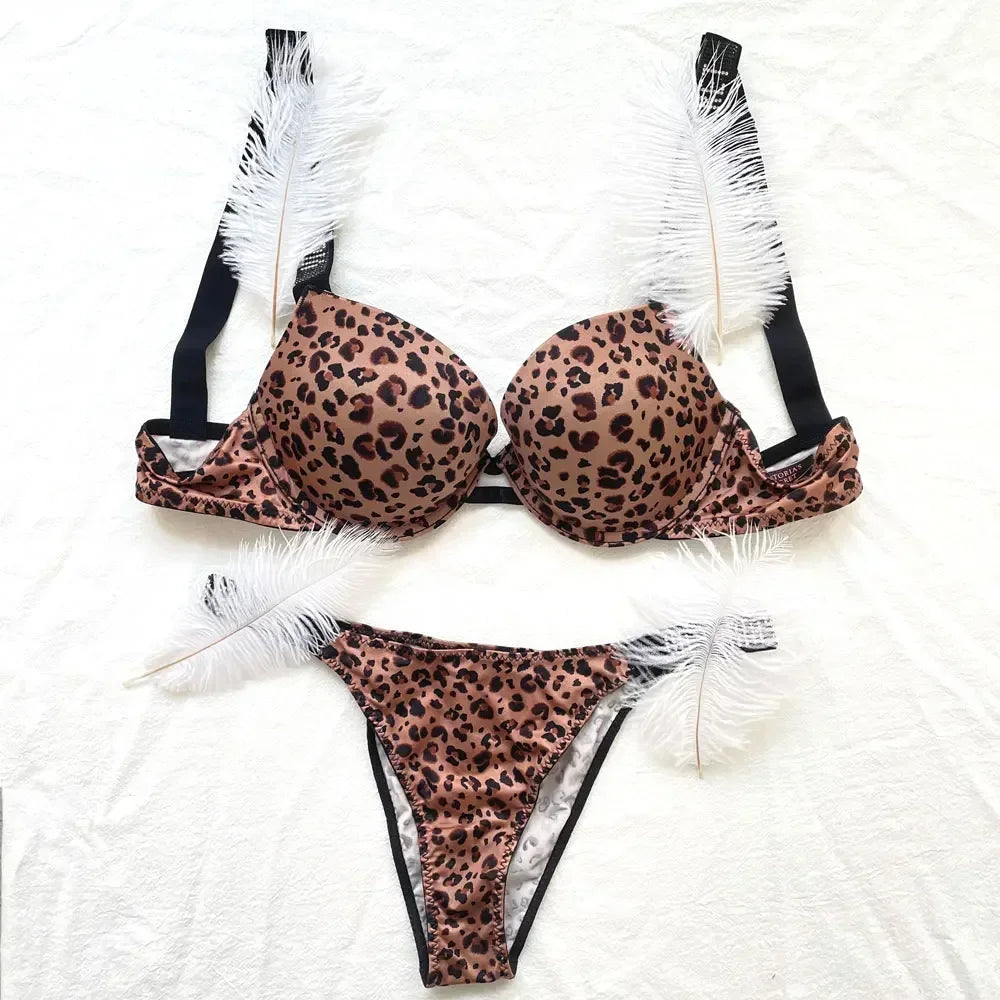 Women Bra Set Sexy Underwear Vs Push Up Bra And Panty Set Letter Rhinestones Panties G String Pink Lingerie Set For Woman