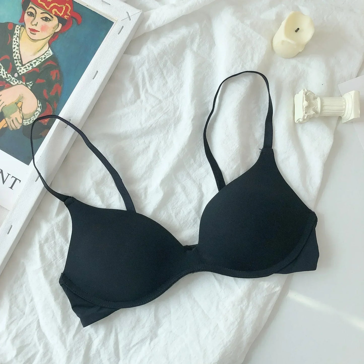 Bras for Women Seamless Backless Underwear Sexy Lingerie 3/4 Cup Bralette Top Wireless Brassiere Intimates Japanese Simple Bra