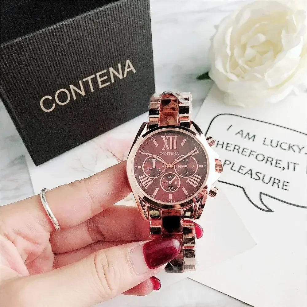 The New Watch Is Made of Ceramic Macaron Adhesive Alloy and Geneva Three Eyed Six Needle Decorative Women's Fashion Quartz